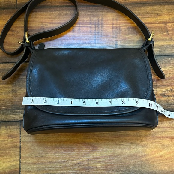 Coach “Fletcher” 4150 Vintage Classic Black Leather Shoulder Bag - Picture 6 of 9